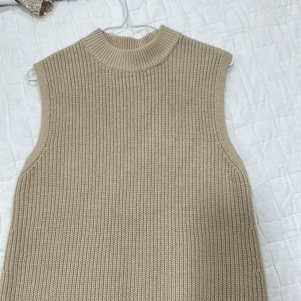 H&M Tan Cowl Neck Sweater with Ribbed Texture
